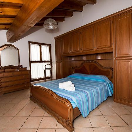 Apartmán Ca Bottrigo Bardolino Pokoj fotografie